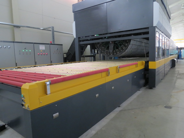 Daks-96 introduces a tempering line and CNC centre