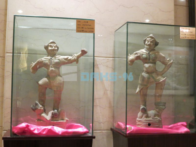 Витрини